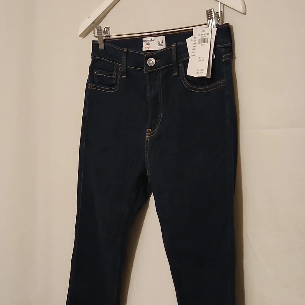 Abercrombie kids straight leg jeans - Picture 3 of 6